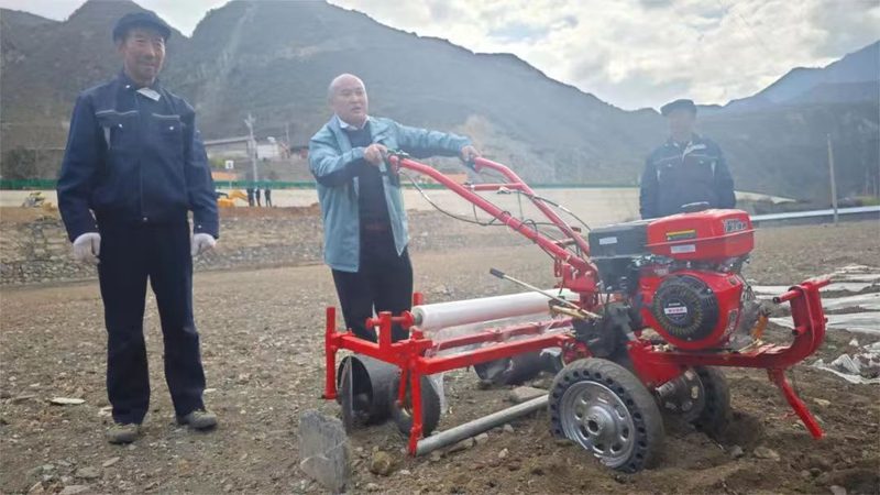 农田灌溉，水到渠成：揭秘灌溉设备批发厂家的选择之道**